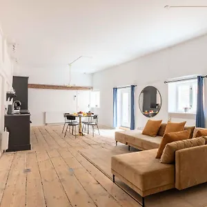 Charismatic In Old Town Appartement